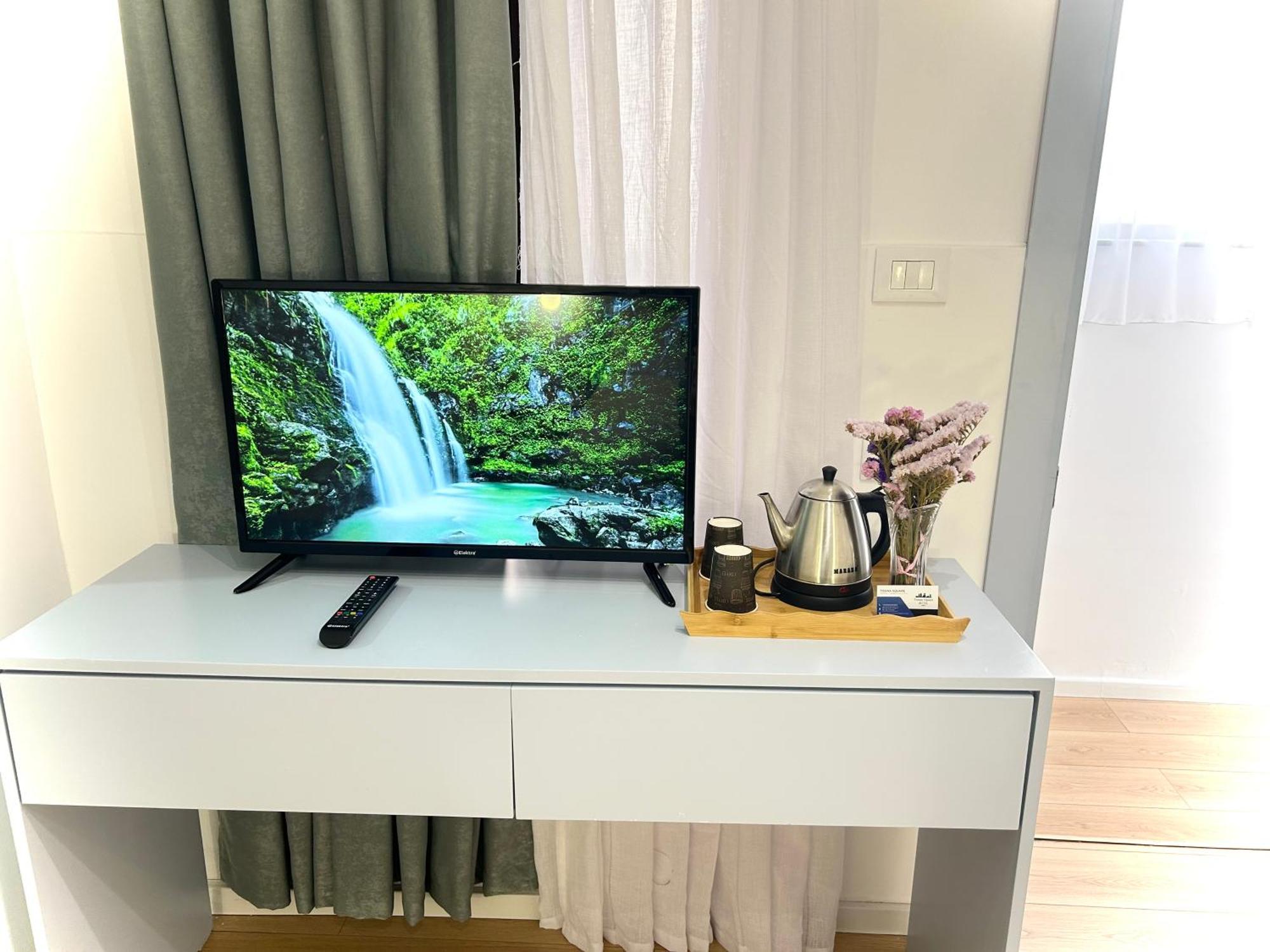 Tirana Square Hotel מראה חיצוני תמונה