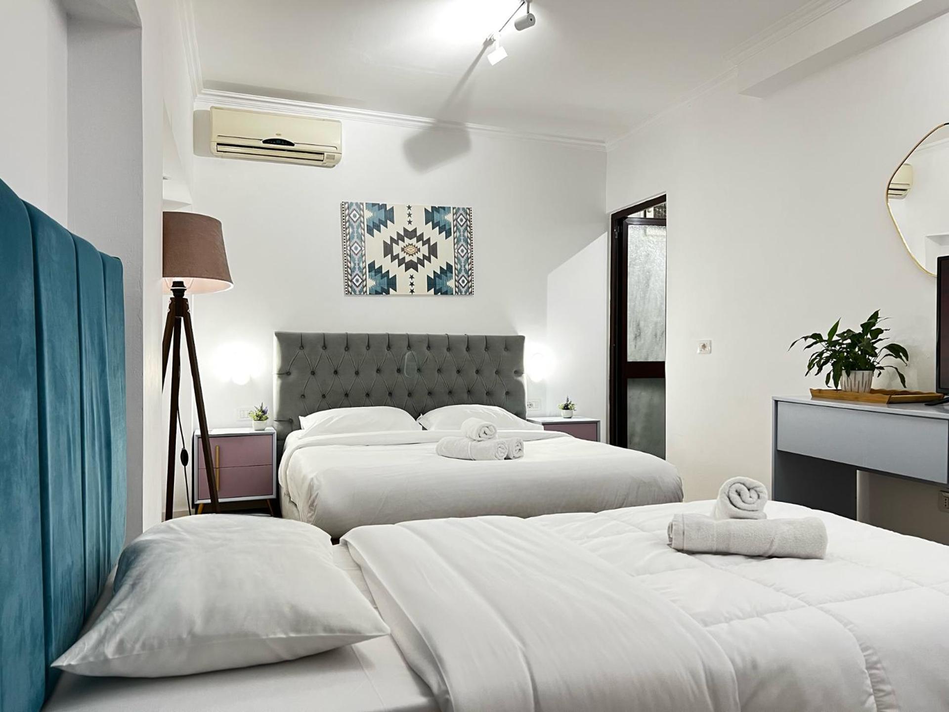 Tirana Square Hotel מראה חיצוני תמונה