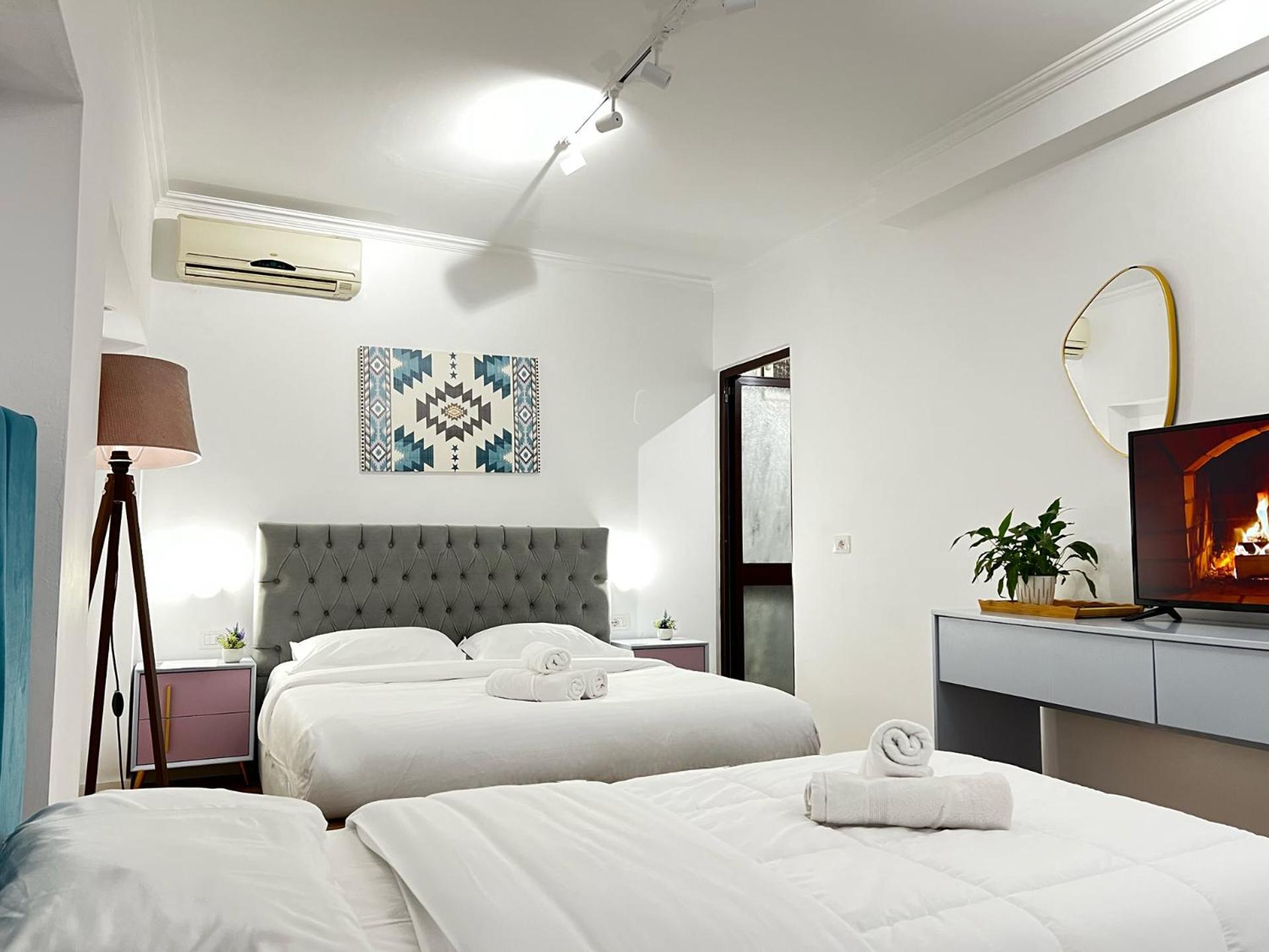 Tirana Square Hotel מראה חיצוני תמונה