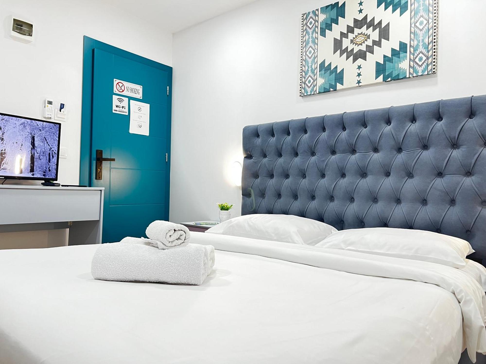 Tirana Square Hotel מראה חיצוני תמונה