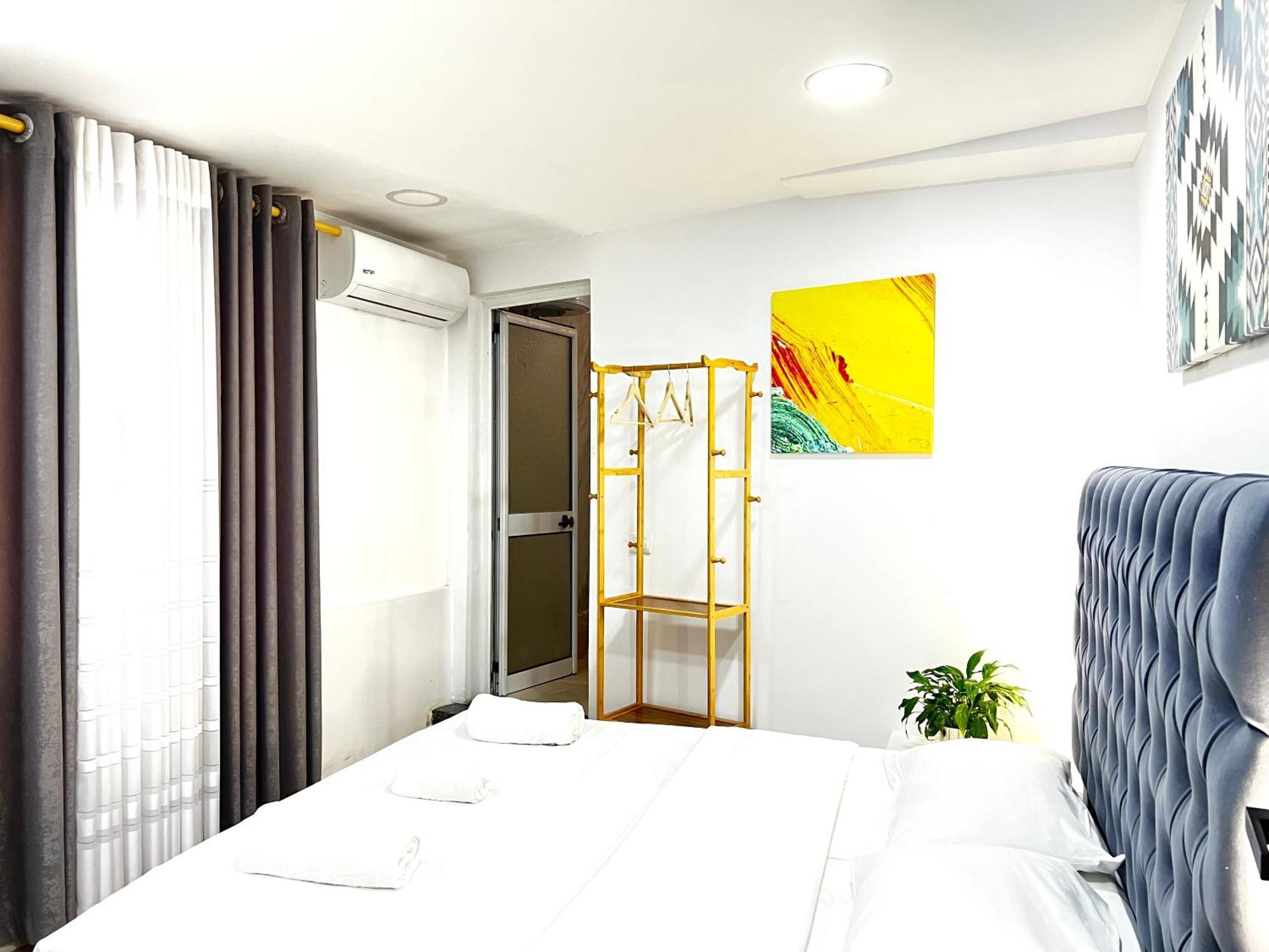 Tirana Square Hotel מראה חיצוני תמונה
